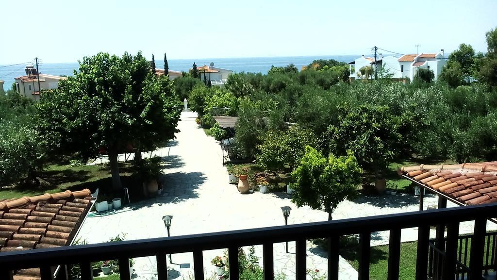 Apartamento Nireas Nea Skioni Exterior foto